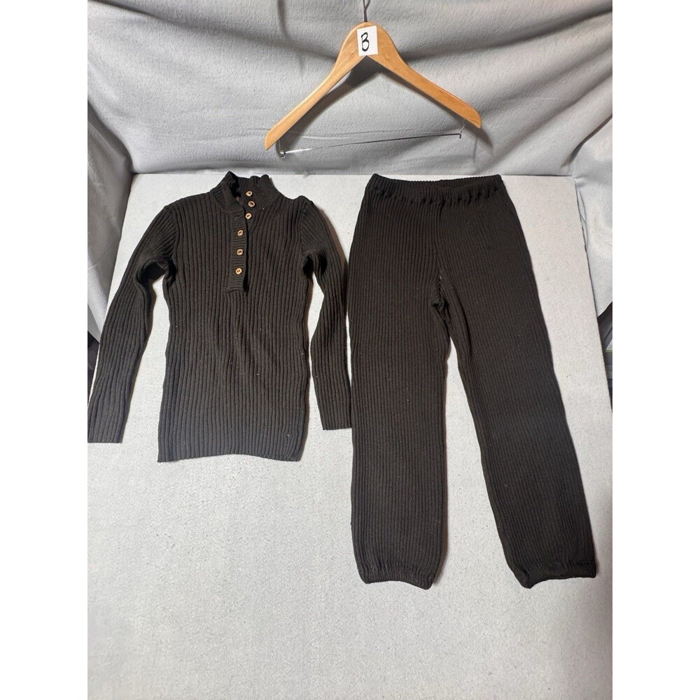 True Vintage Anba Of Austria Ribbed Knit Henley Set With Horn Button